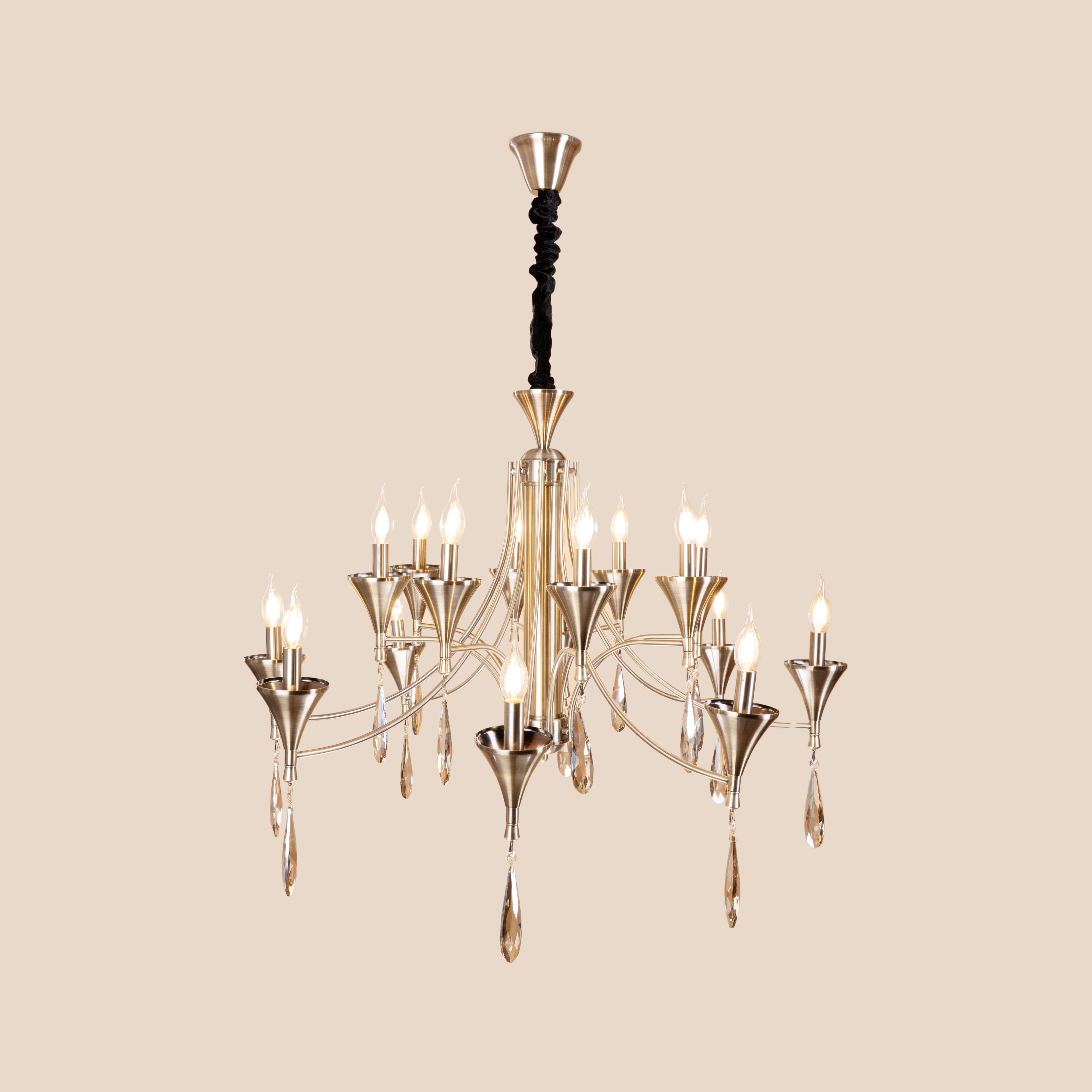 Grand Manor Chandelier - Teenbatti