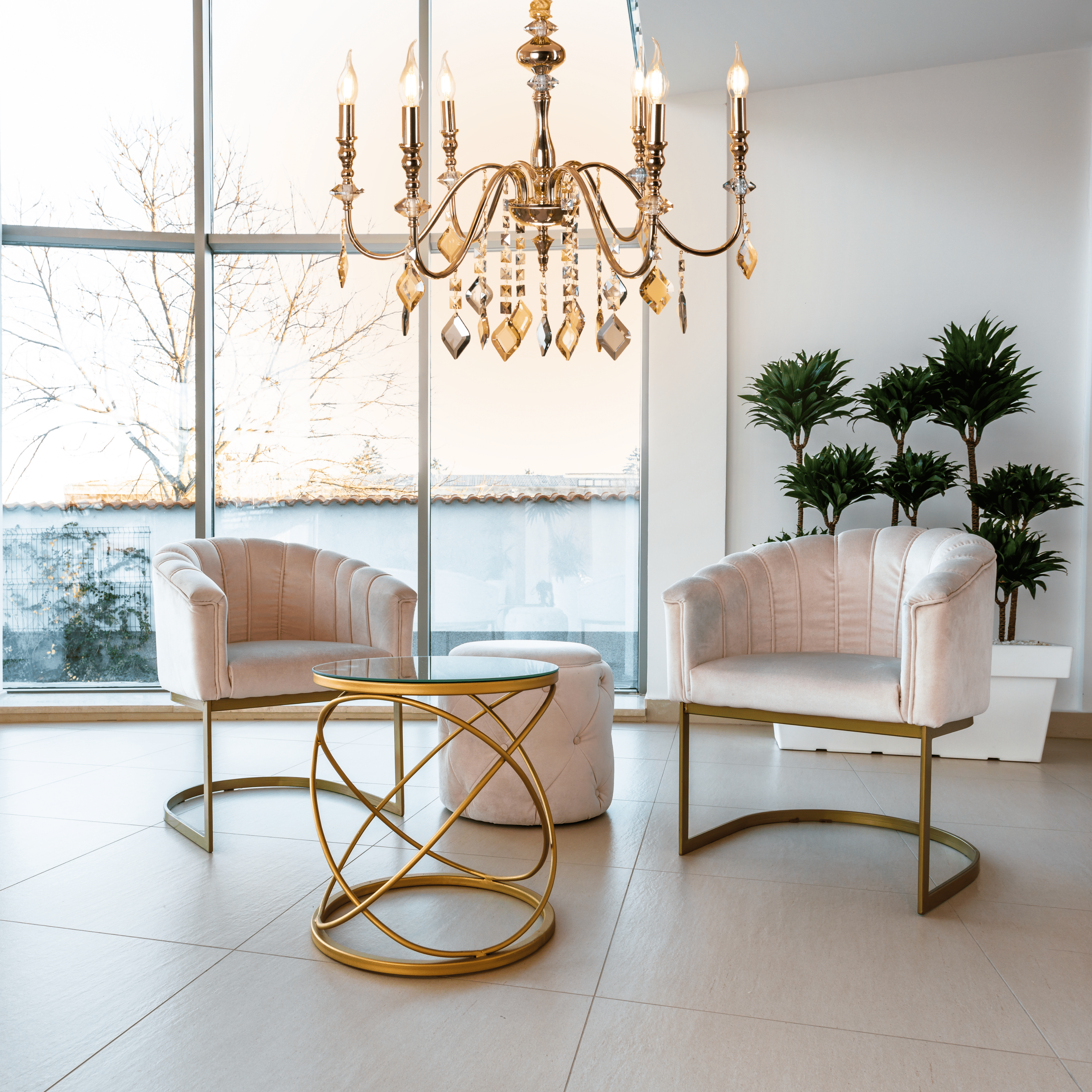 Aurum Elegance Chandelier - Teenbatti