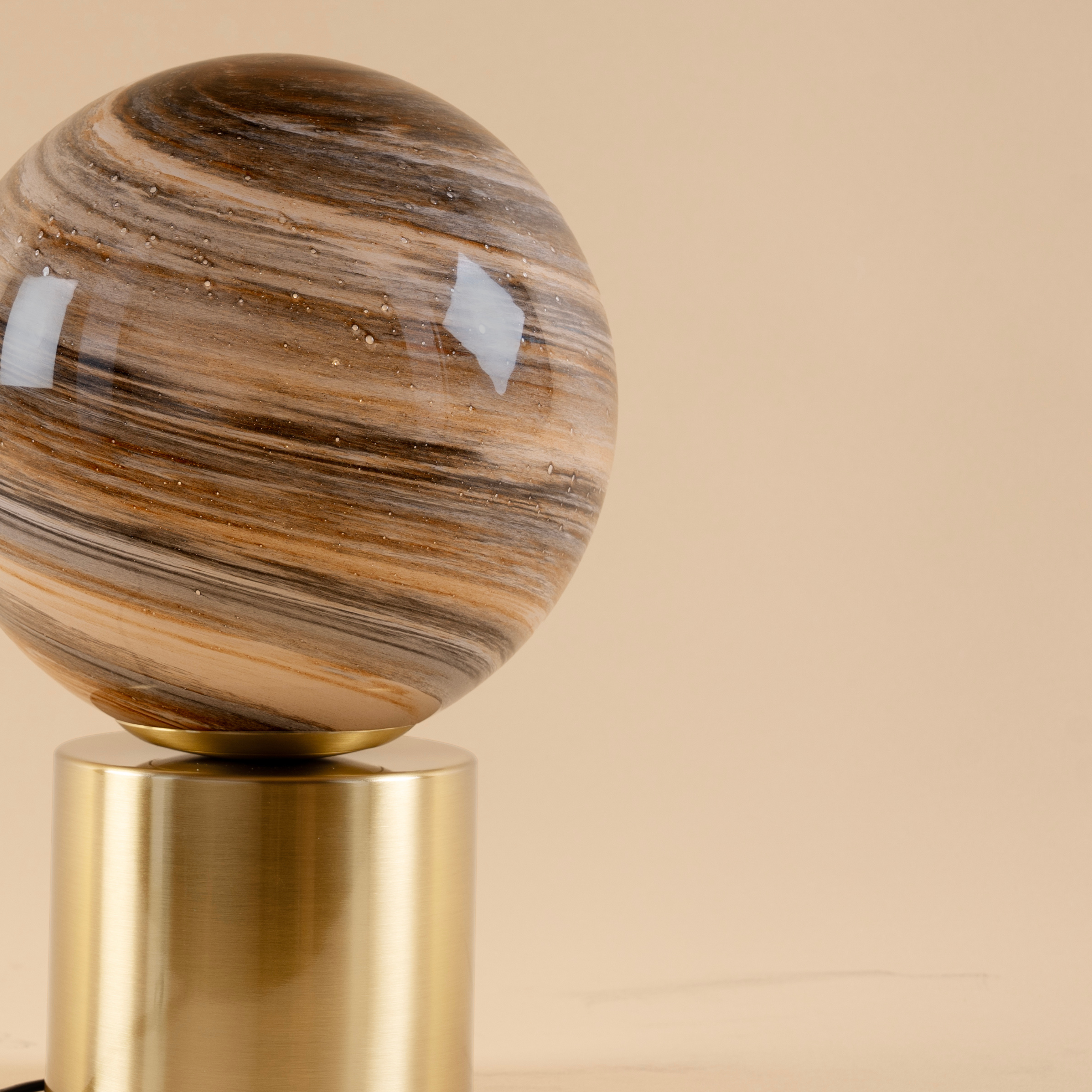 Earth Table Lamp - Teenbatti