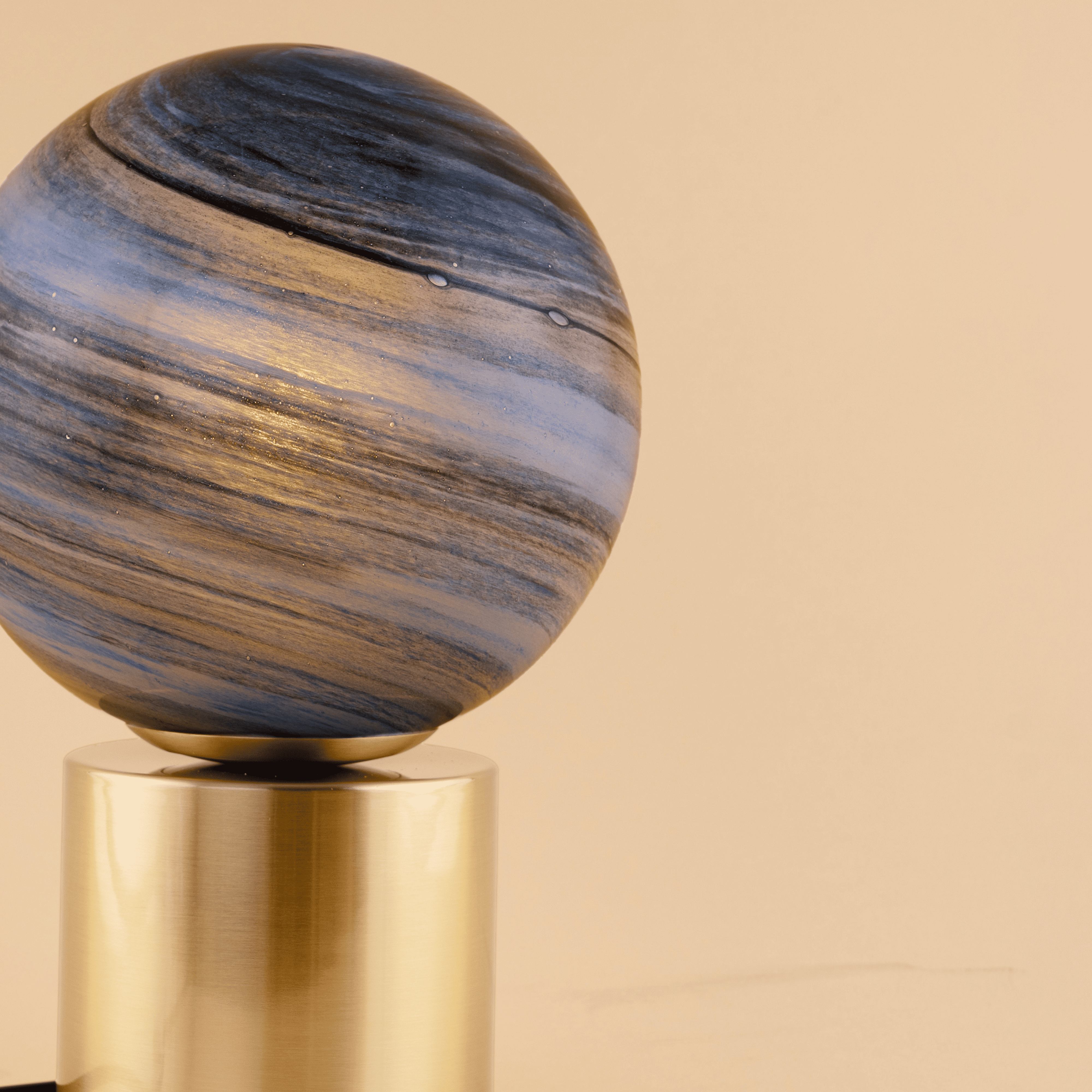 Earth Table Lamp - Teenbatti