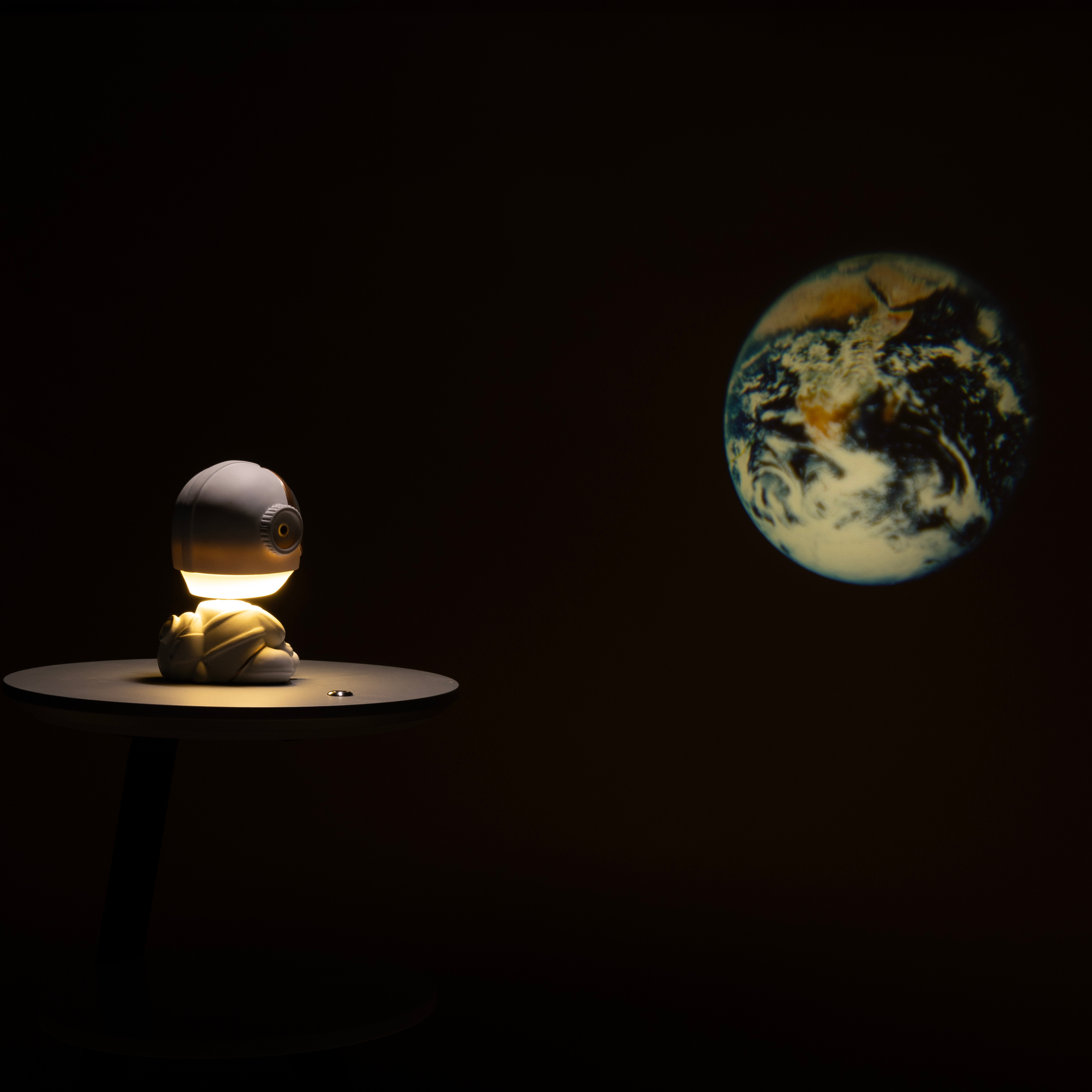 Cosmic Companion Projection Table Lamp - Teenbatti