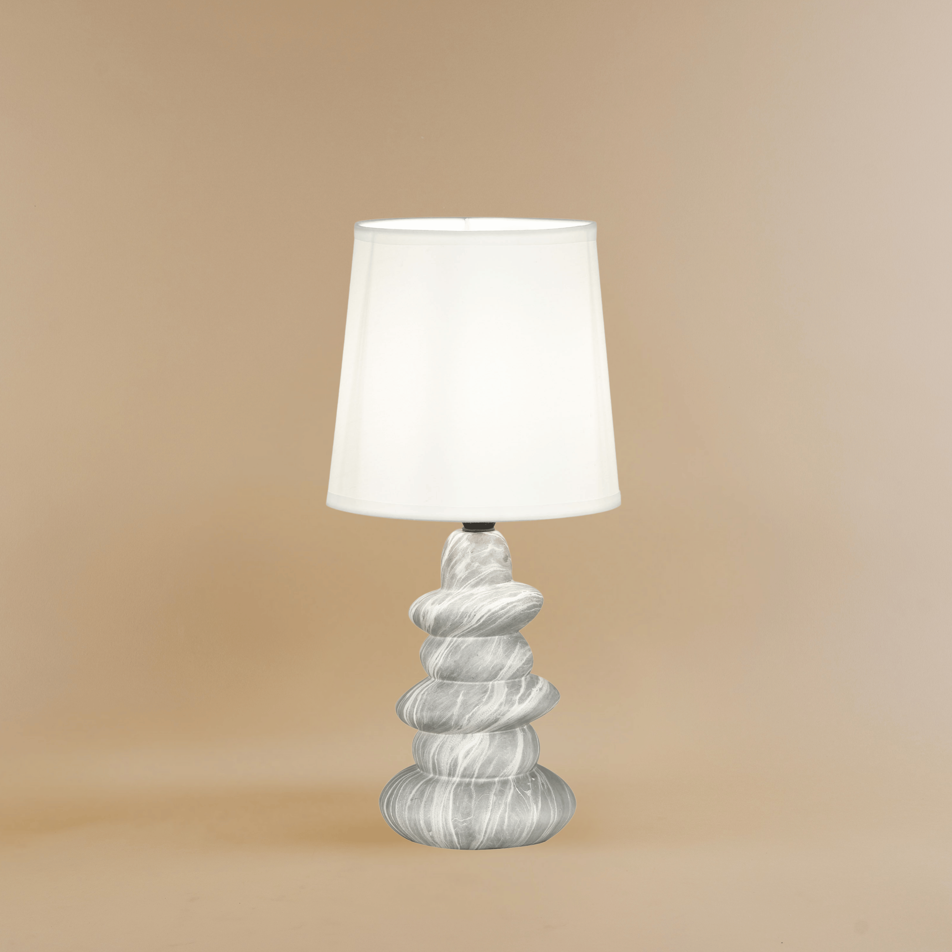 Pebble Peak Table Lamp - Teenbatti