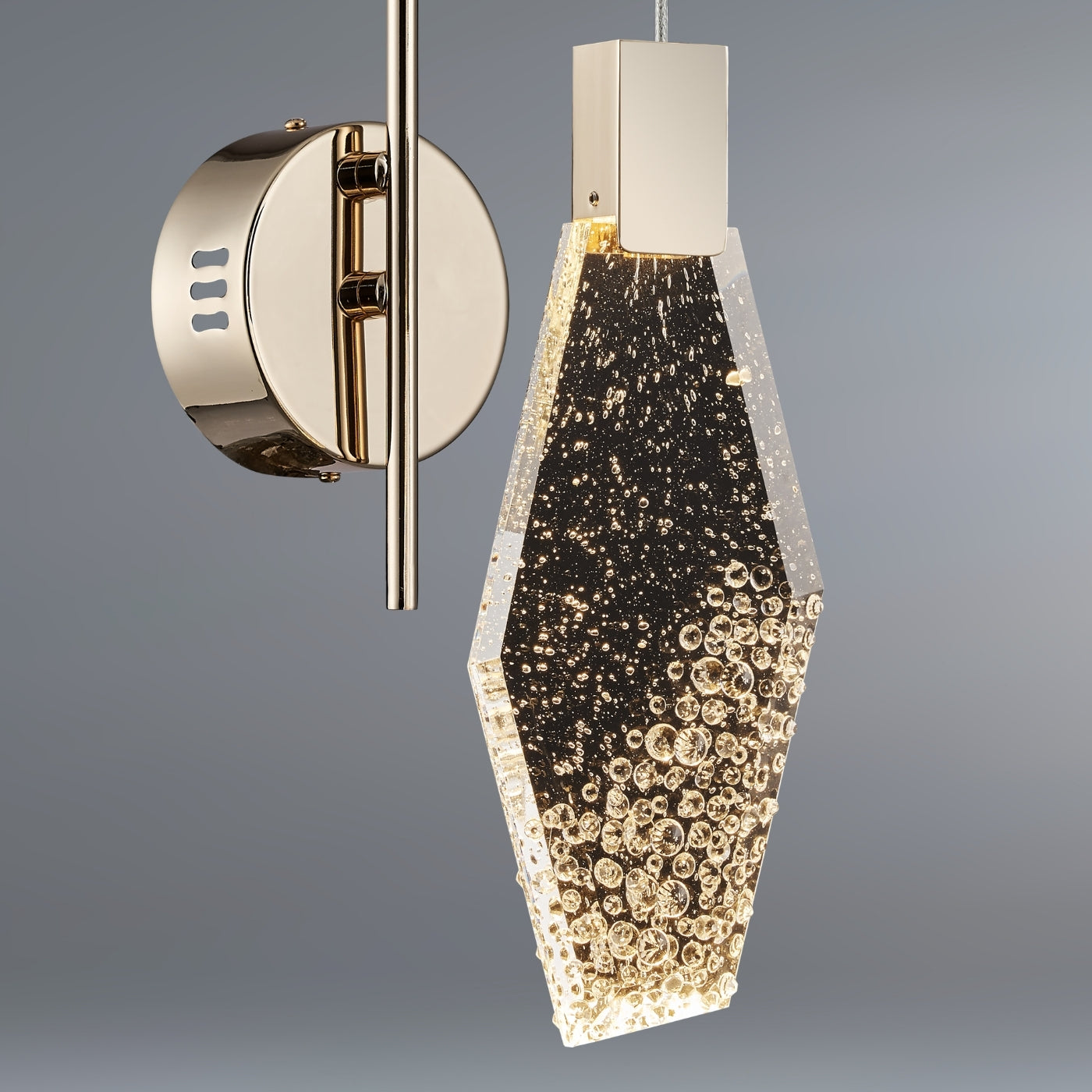 The Solitaire Kite Wall Light