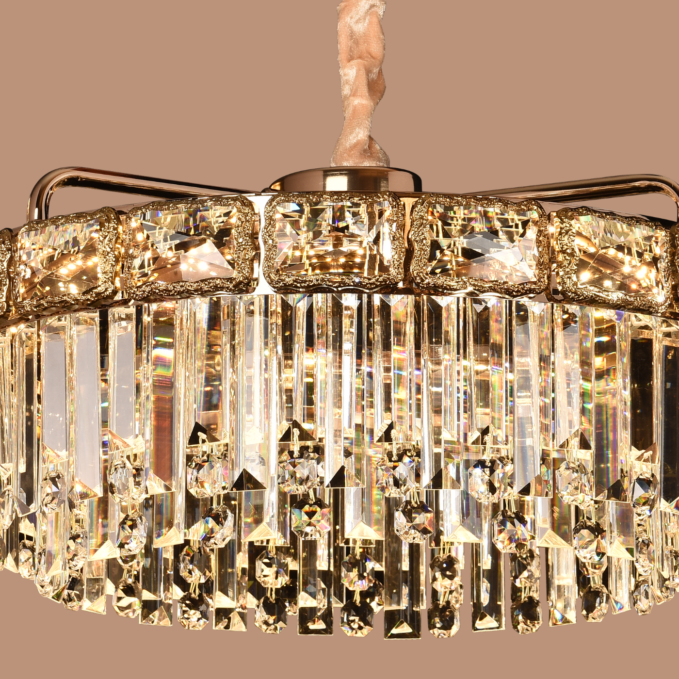 The Horizon Glimmer Chandelier