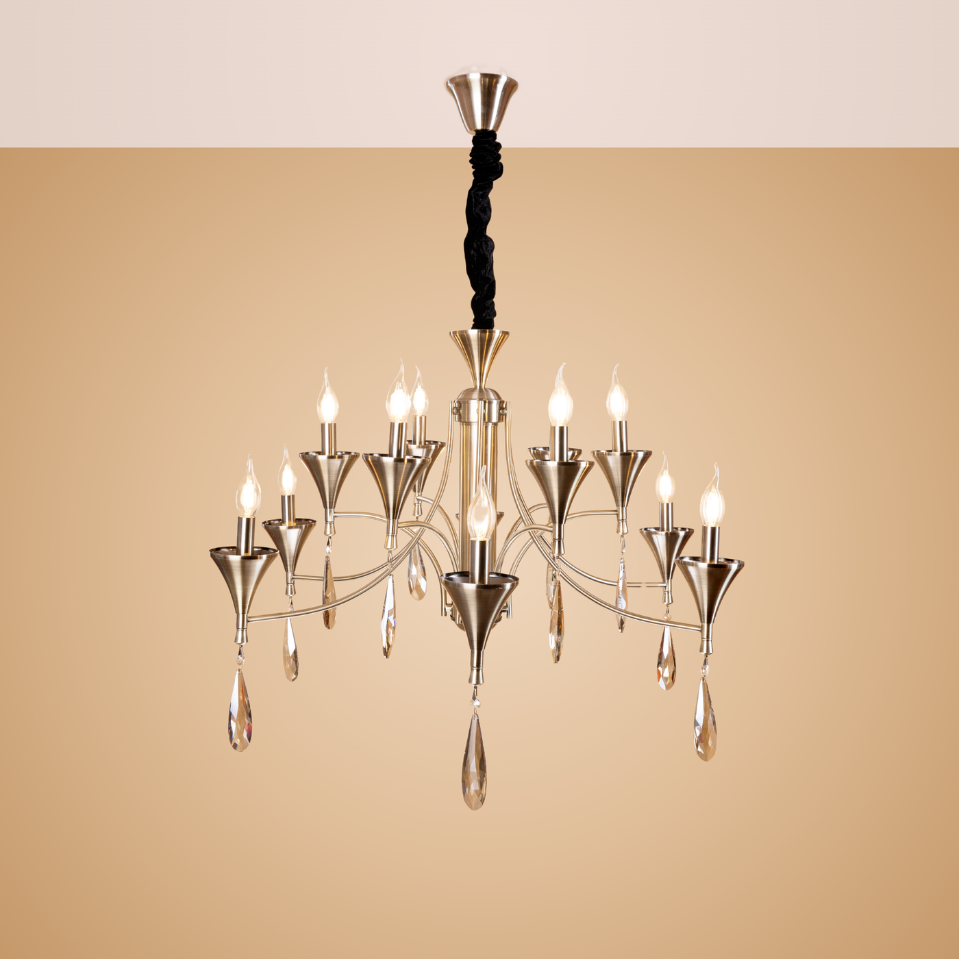 Grand Manor Chandelier