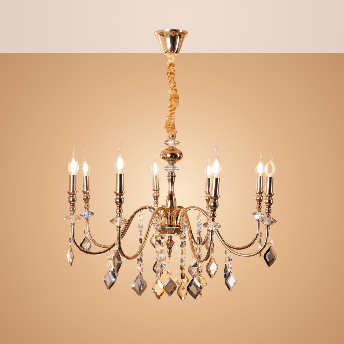 Aurum Elegance Chandelier