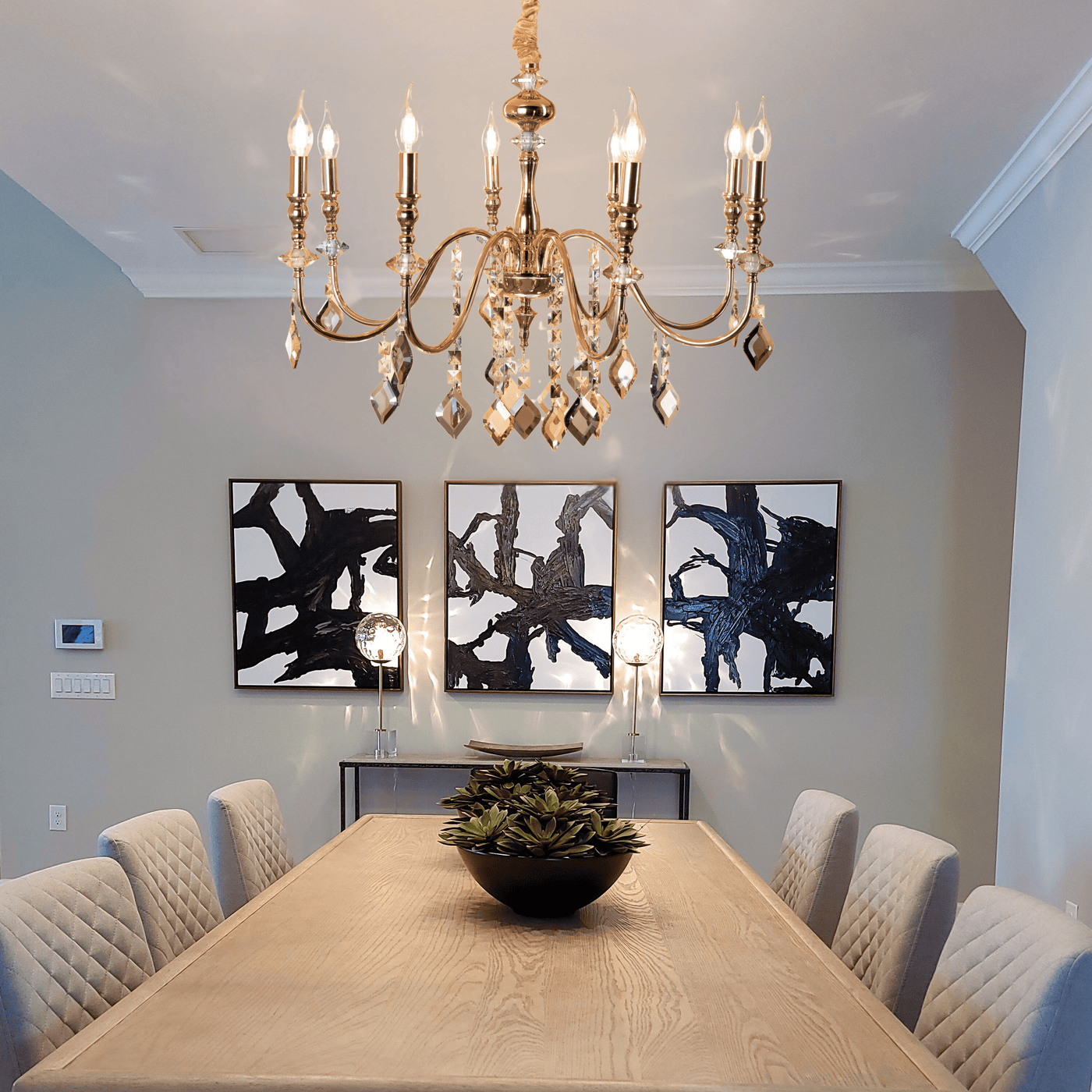 Aurum Elegance Chandelier