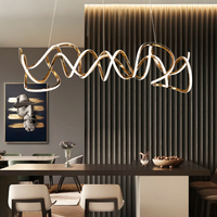 Serpentine Linear Light