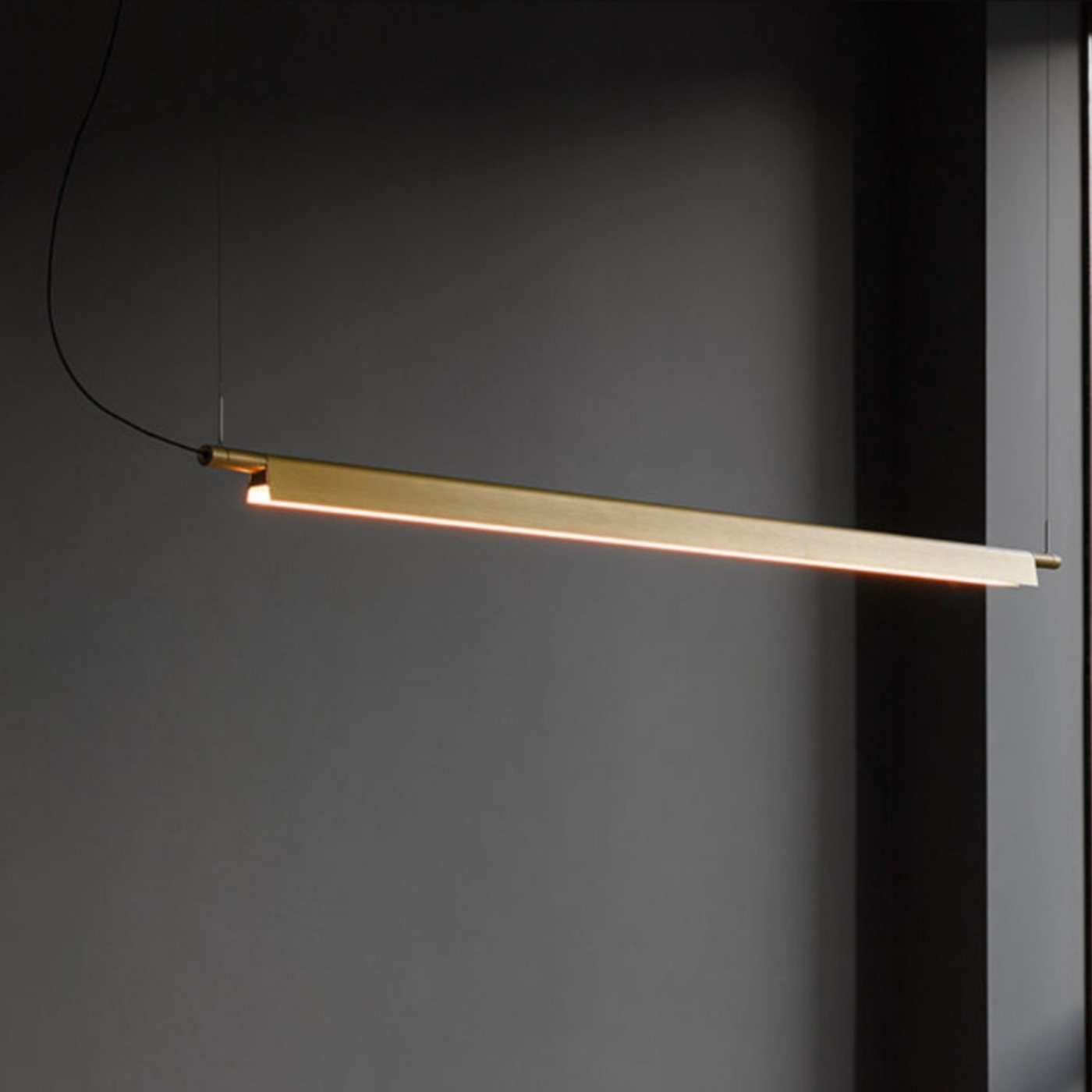 Linearis Gold Linear Light