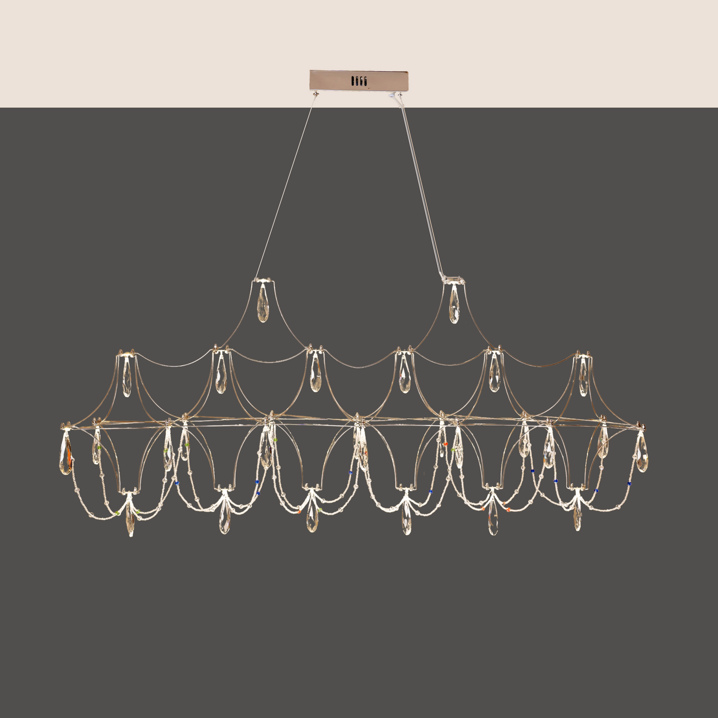 Chromatic Linear Light