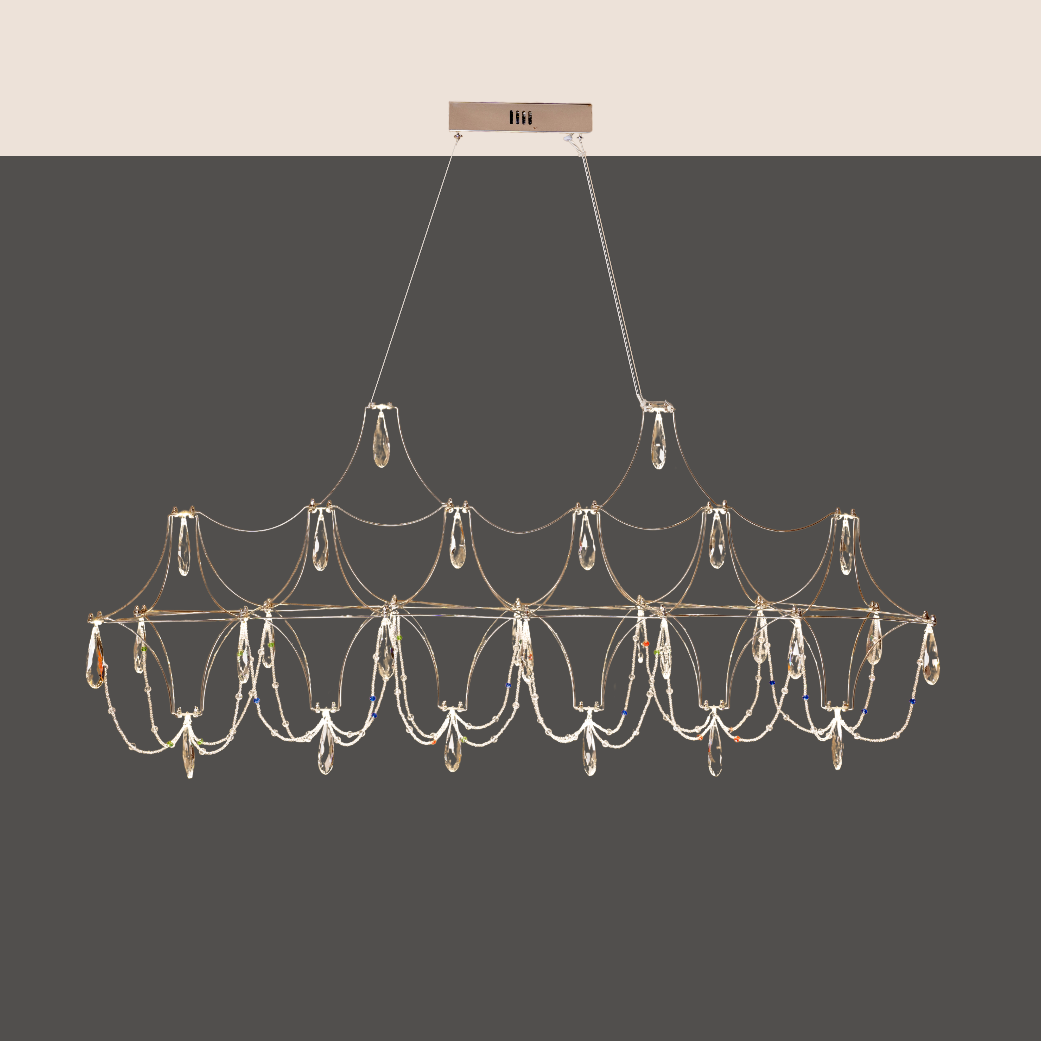 Chromatic Linear Light