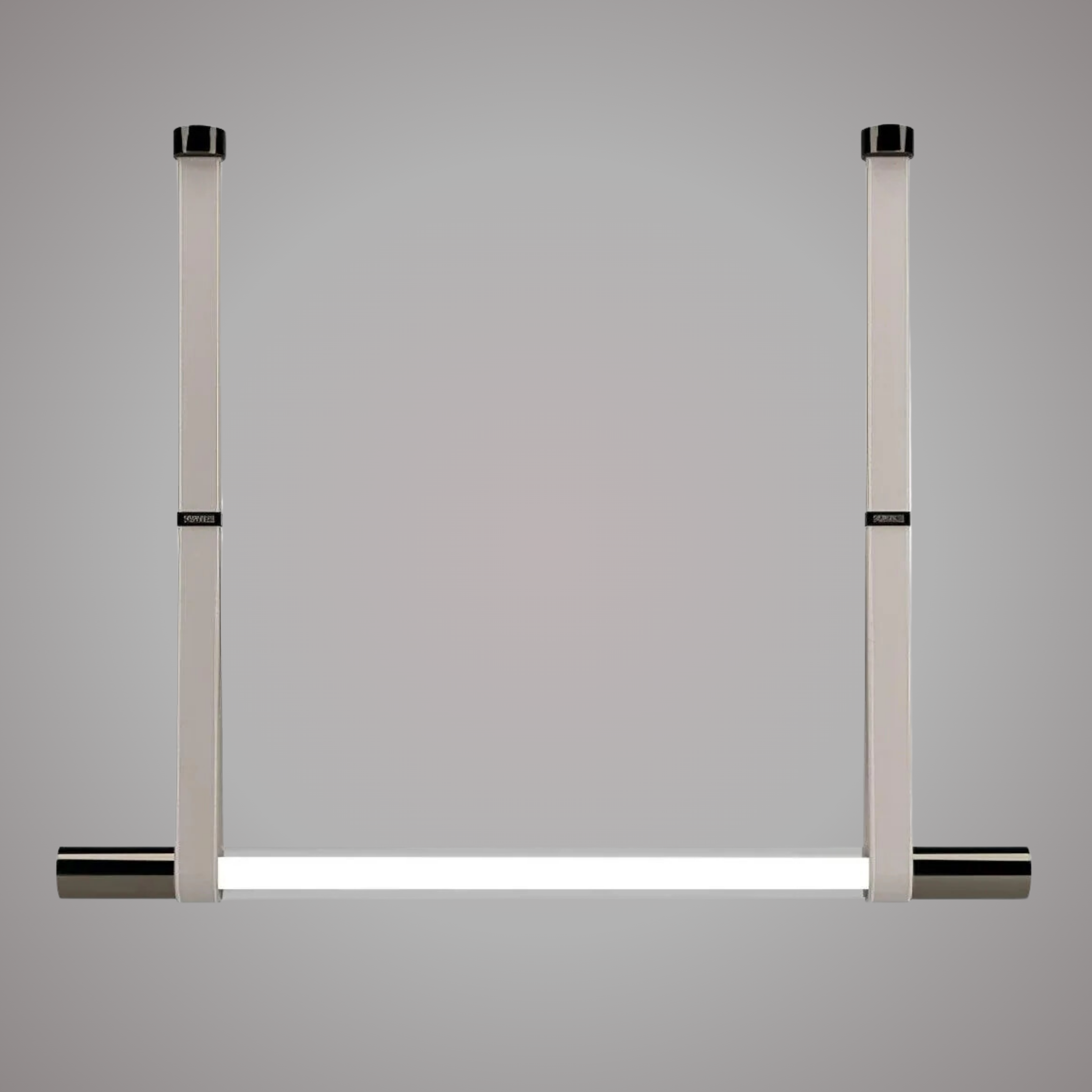 Equilibria Linear Light