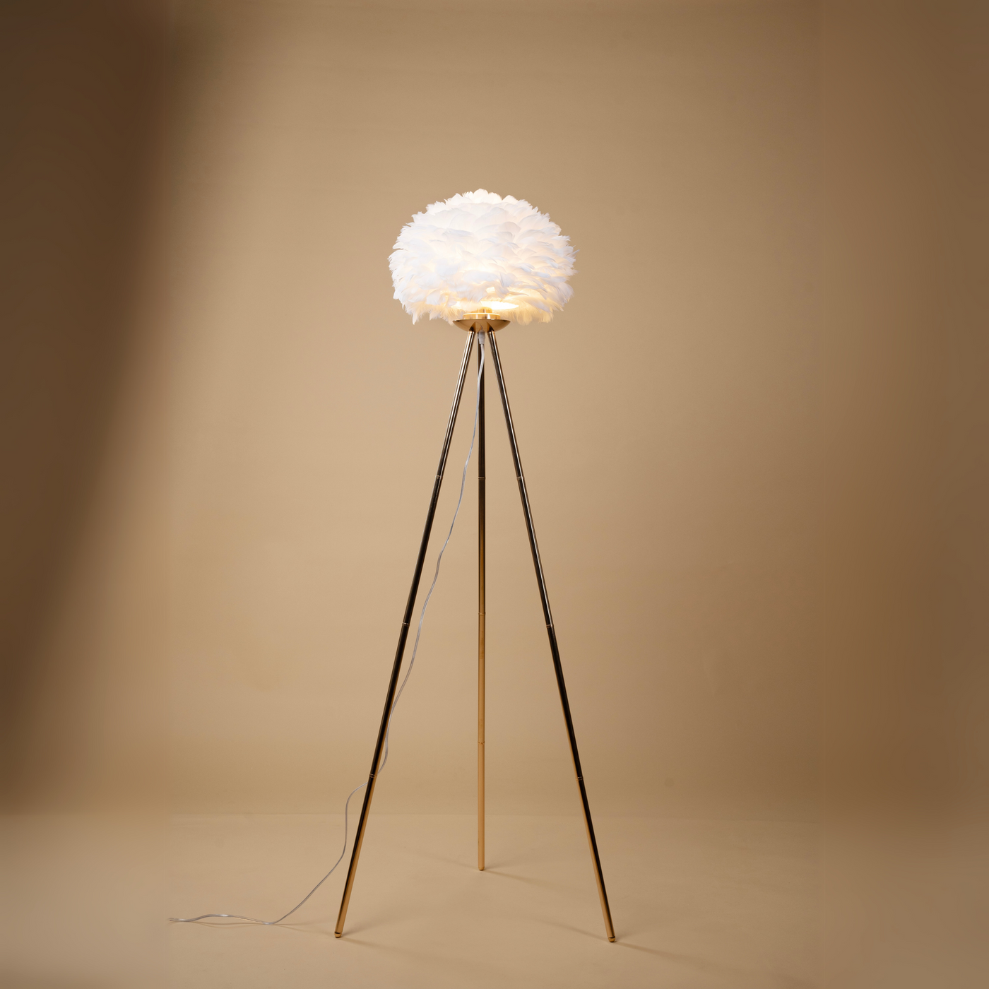 Featherlight Tripod Floor Lamp - Teenbatti