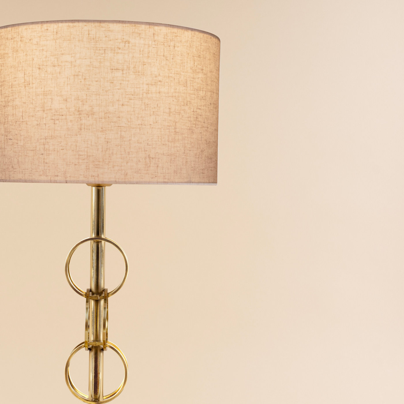 Interlock Table Lamp - Teenbatti