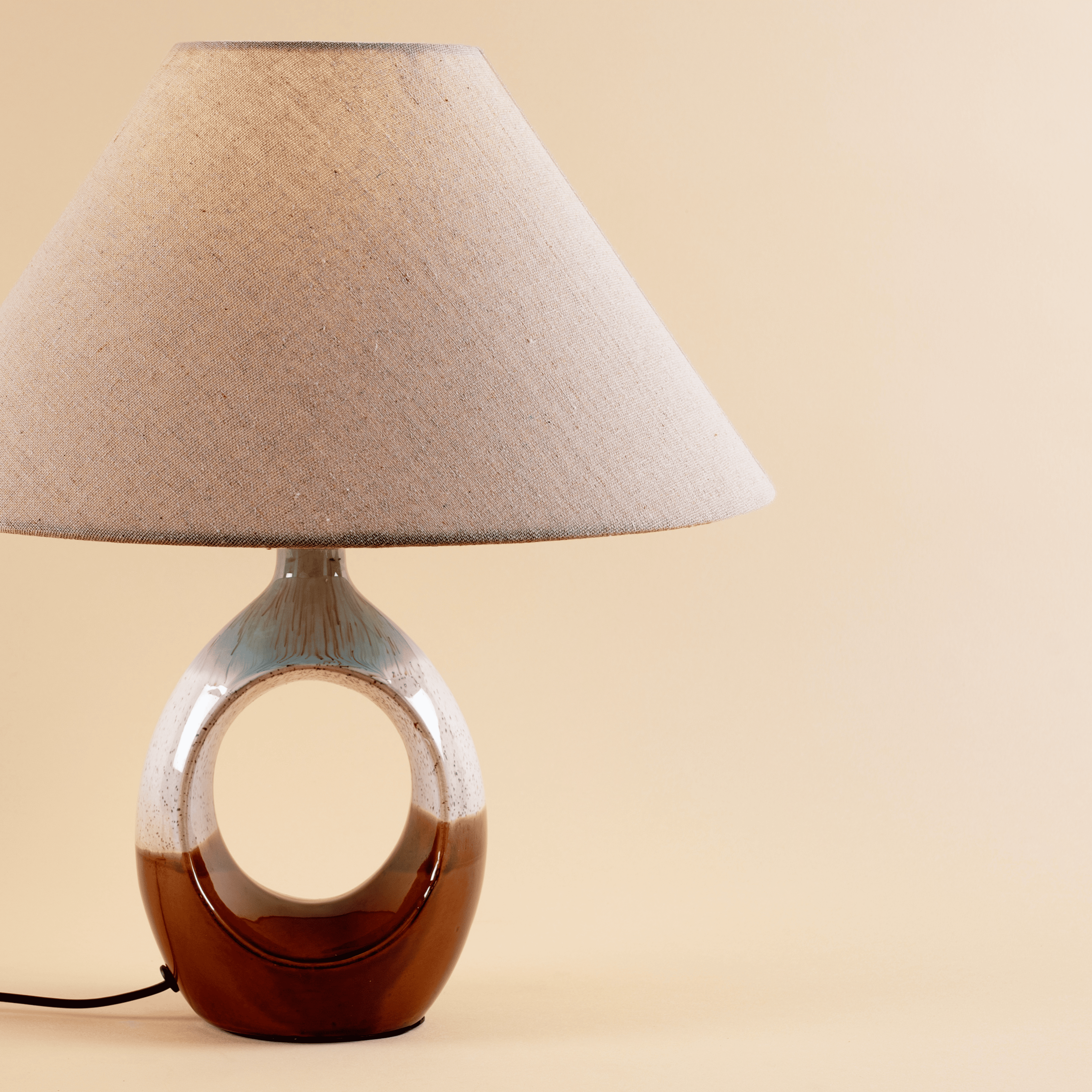 Harmony Loop Table Lamp - Teenbatti