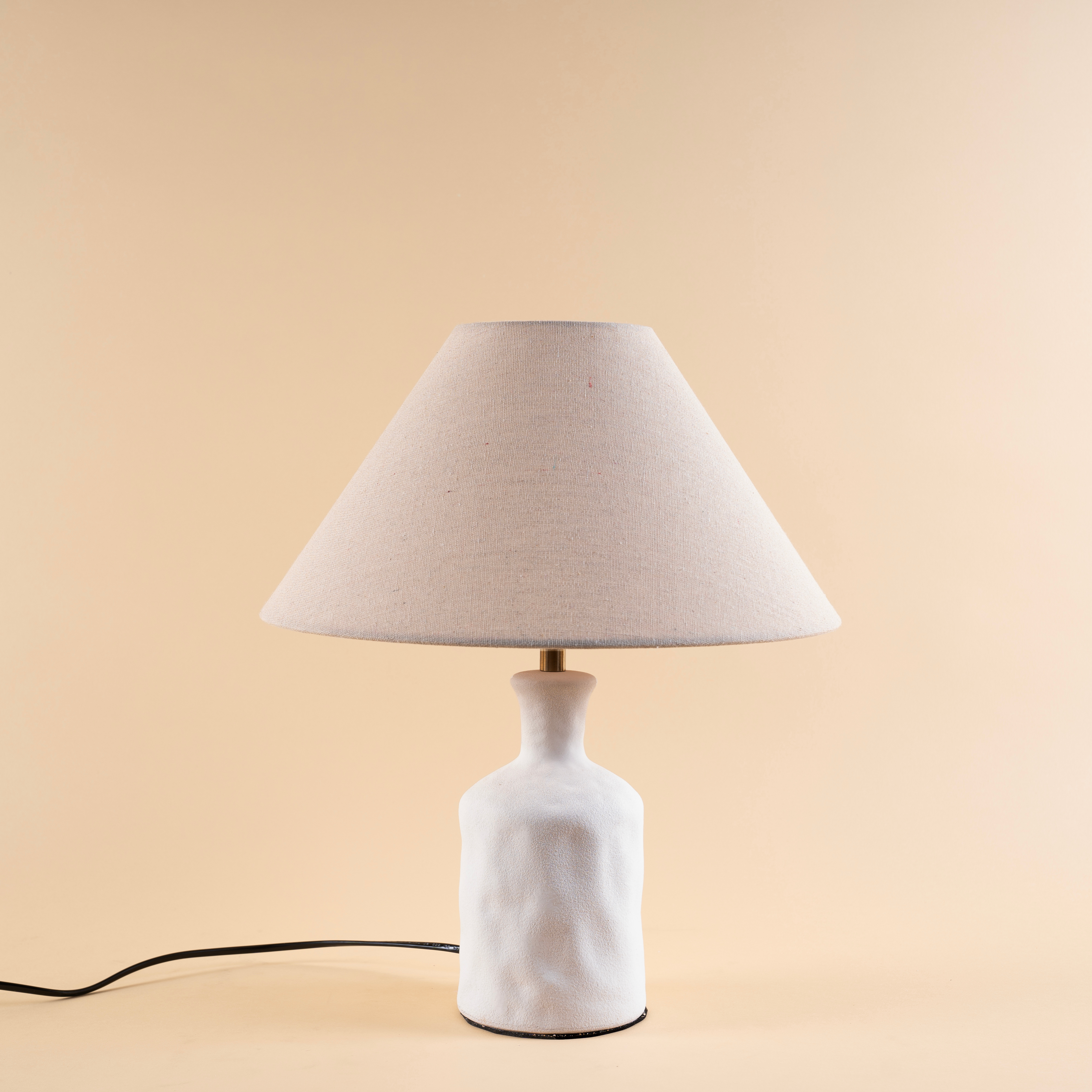 Rustic Elegance Table Lamp - Teenbatti
