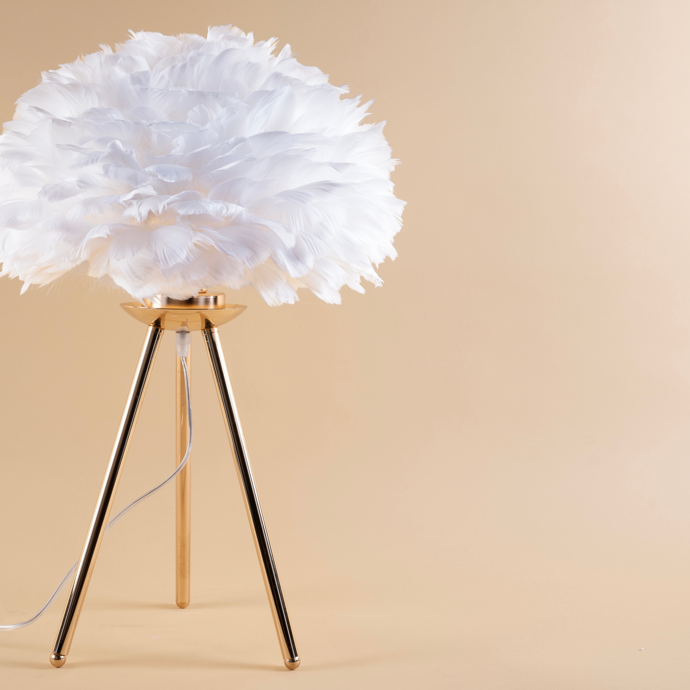 Featherlight Tripod Table Lamp - Teenbatti
