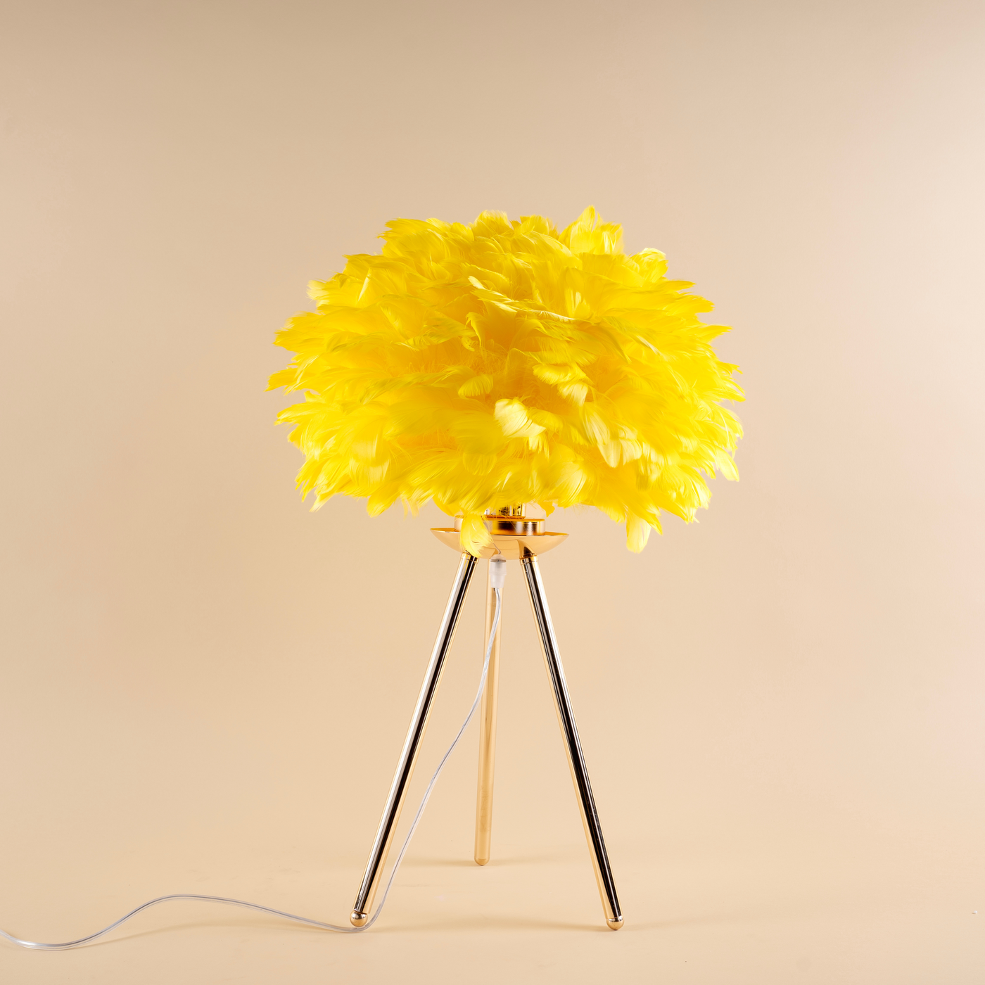 Featherlight Tripod Table Lamp - Teenbatti