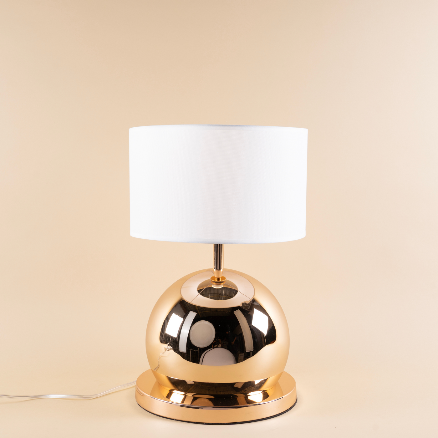 Celestial Spire Table Lamp - Teenbatti