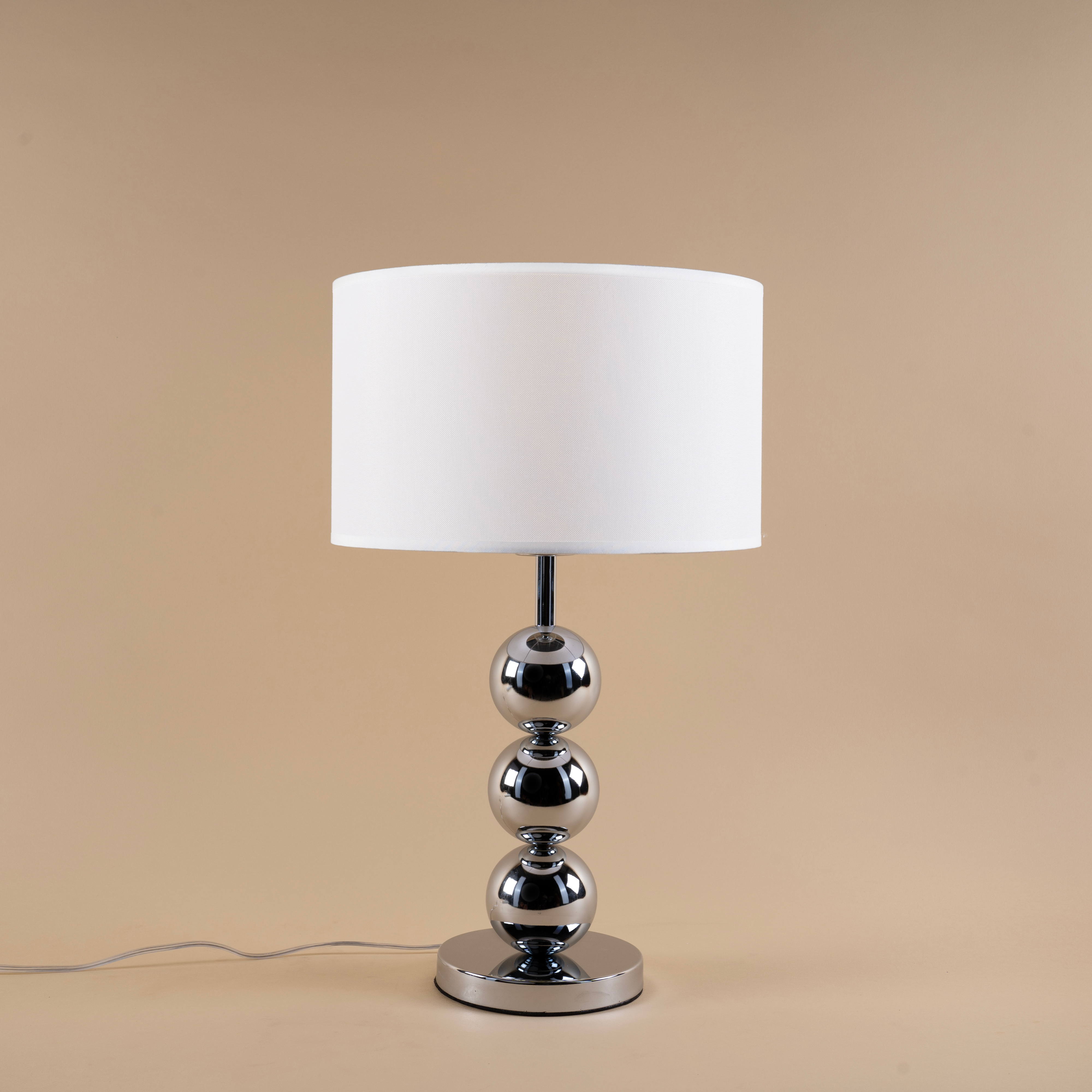 Modern Elegance Table Lamp - Teenbatti