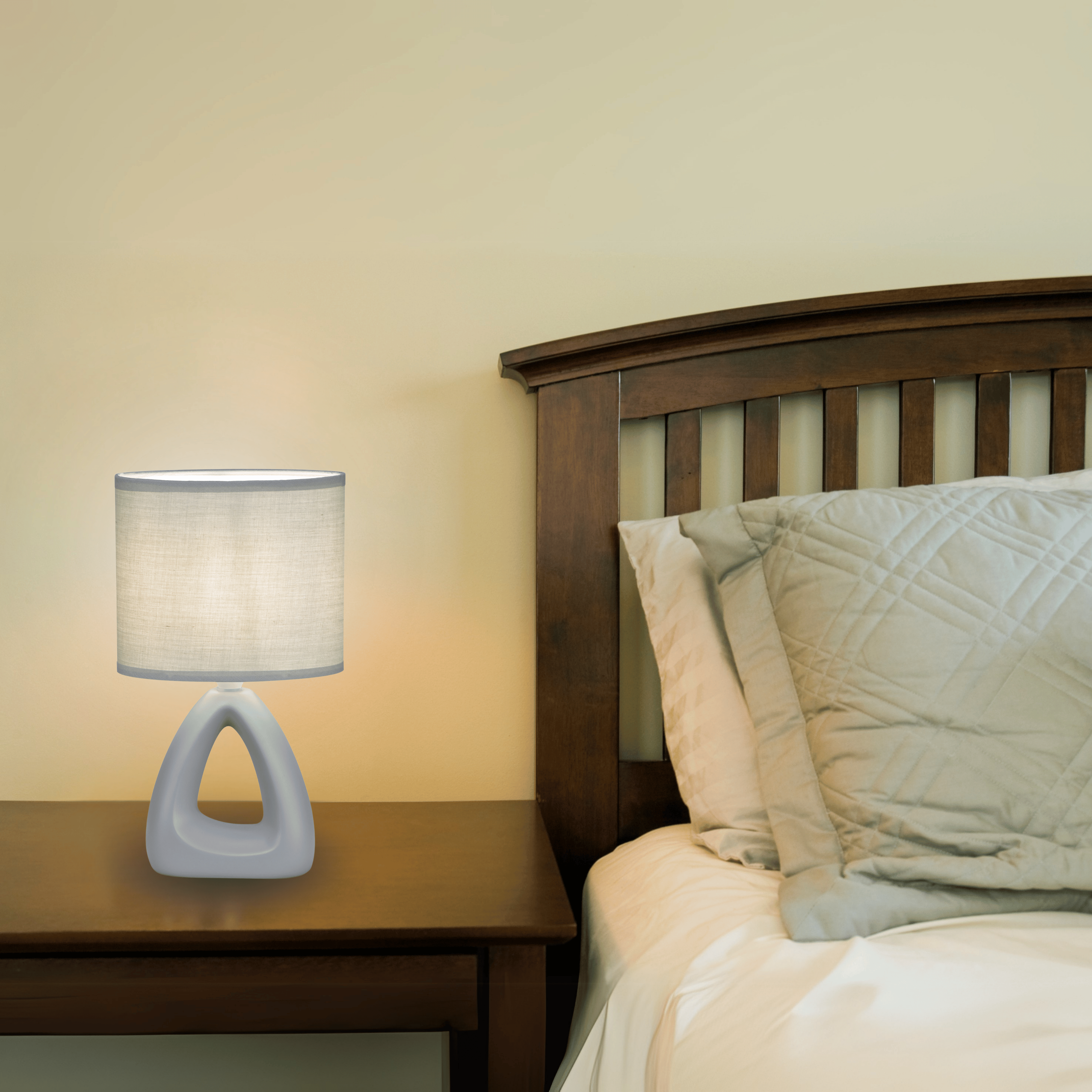 Aperture Table Lamp - Teenbatti