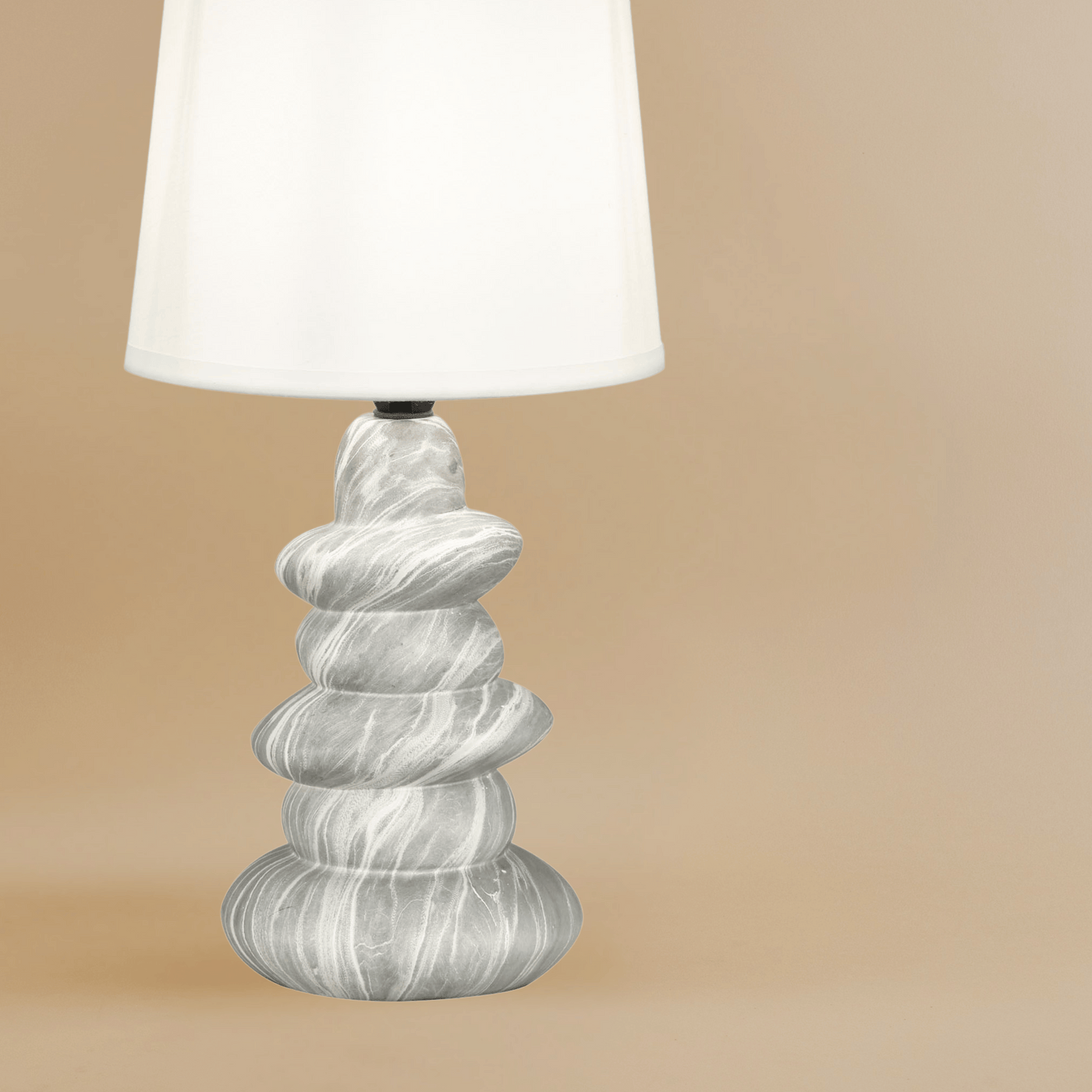 Pebble Peak Table Lamp - Teenbatti