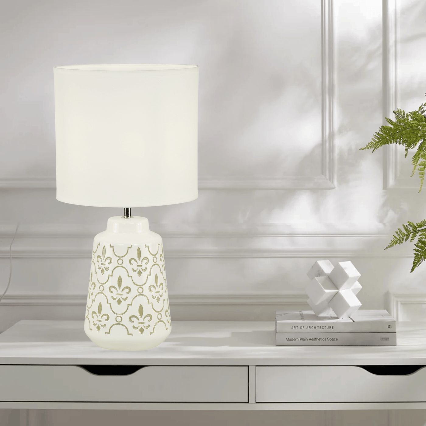 Fleur de Lis Table Lamp - Teenbatti