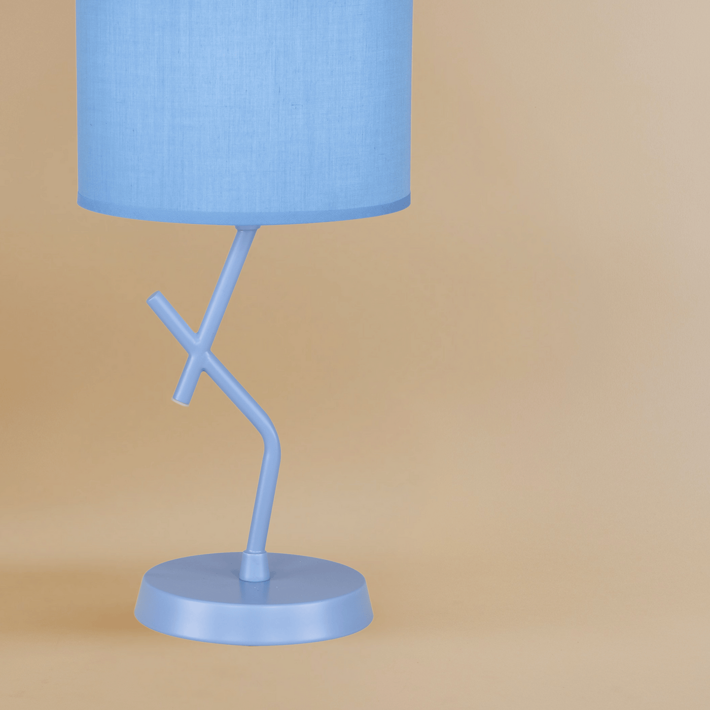 The Minimalist Muse Table Lamp - Teenbatti