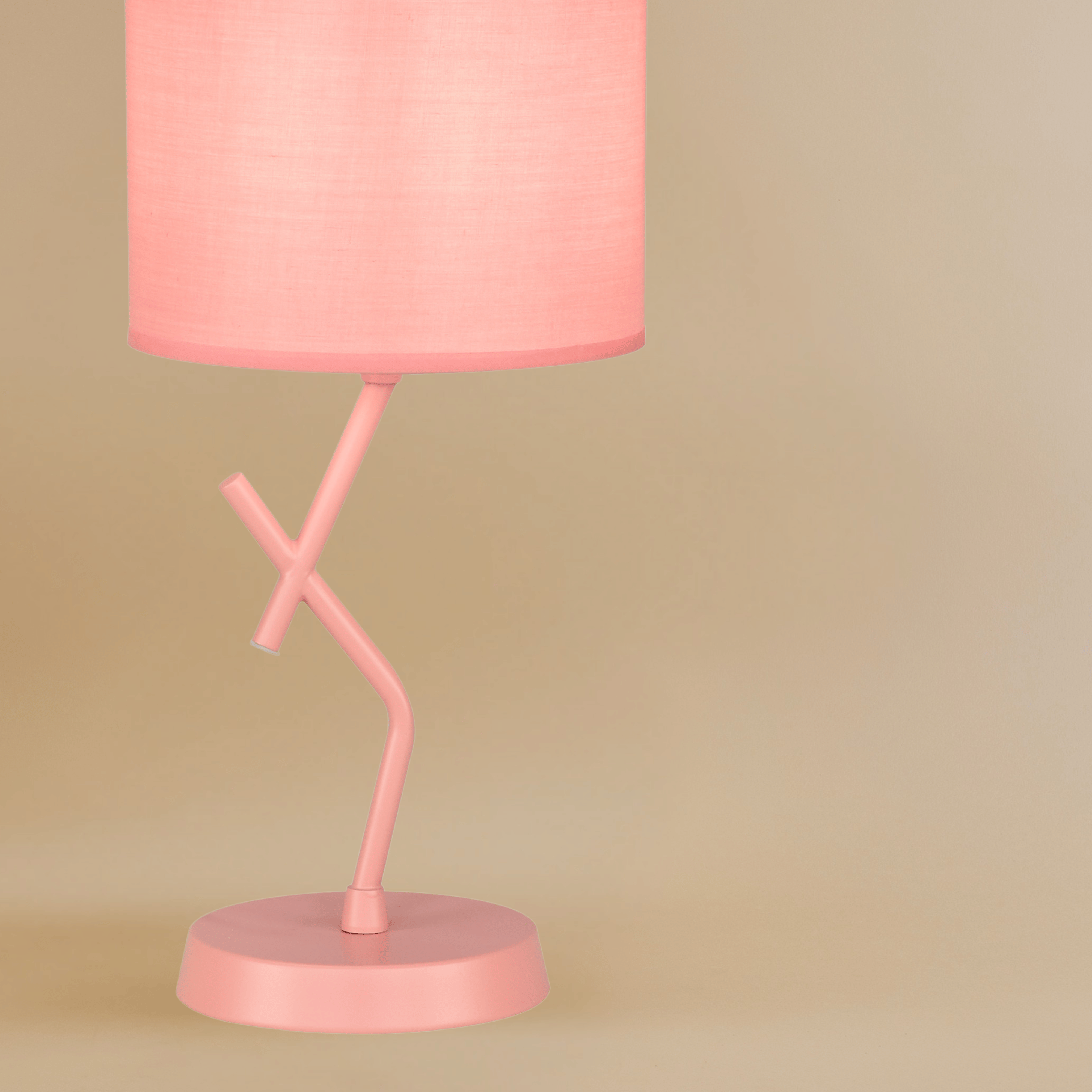 The Minimalist Muse Table Lamp - Teenbatti
