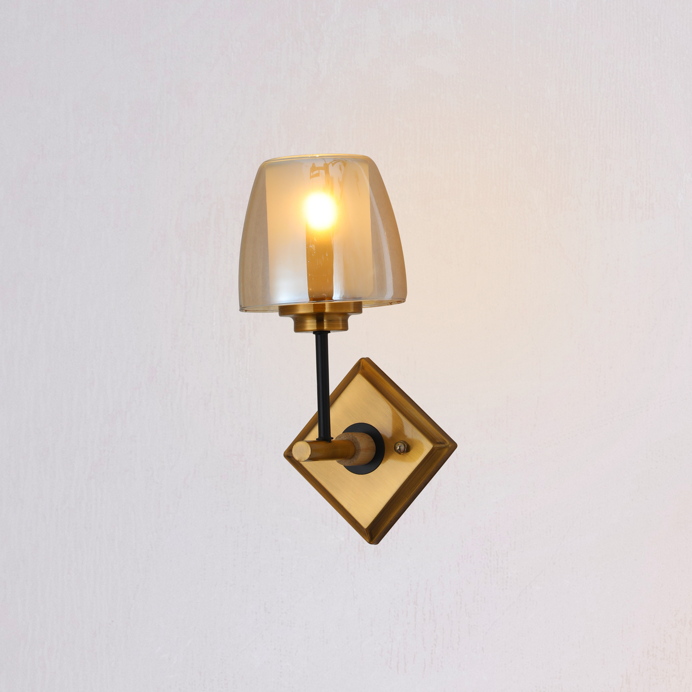 Amberglow Wall Light - Teenbatti