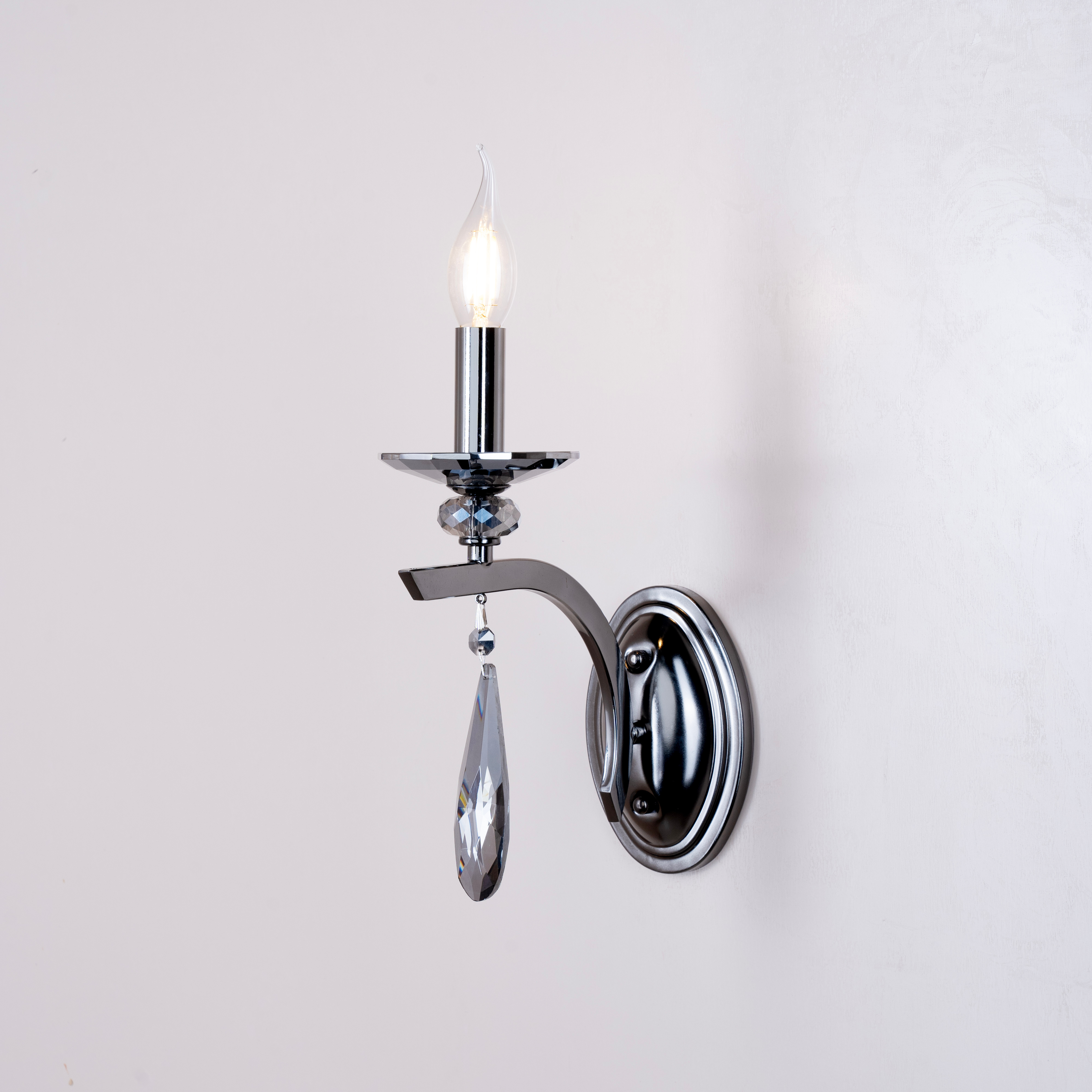 Obsidian Drizzle Wall Light - Teenbatti