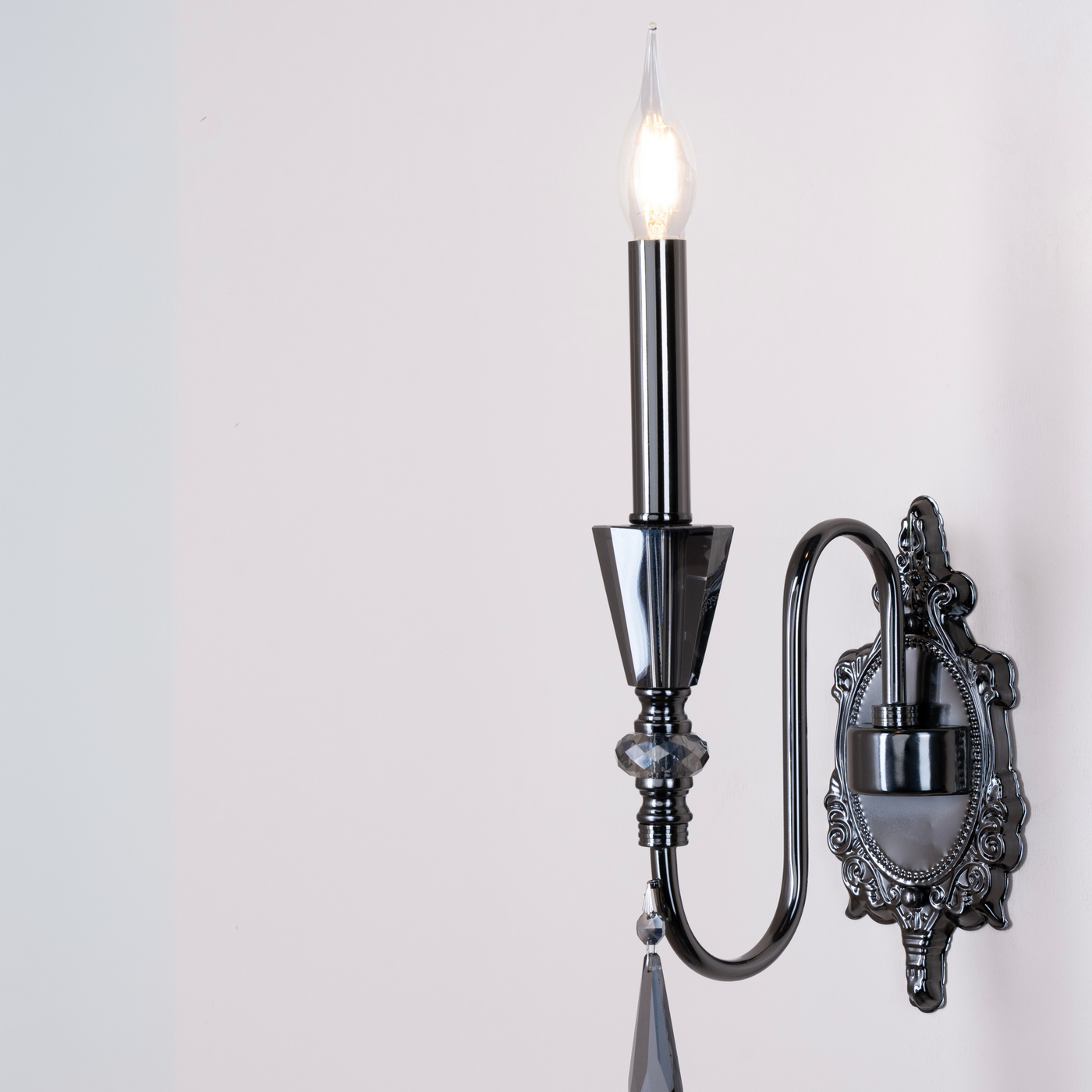 The Grand Marquis Wall Light - Teenbatti
