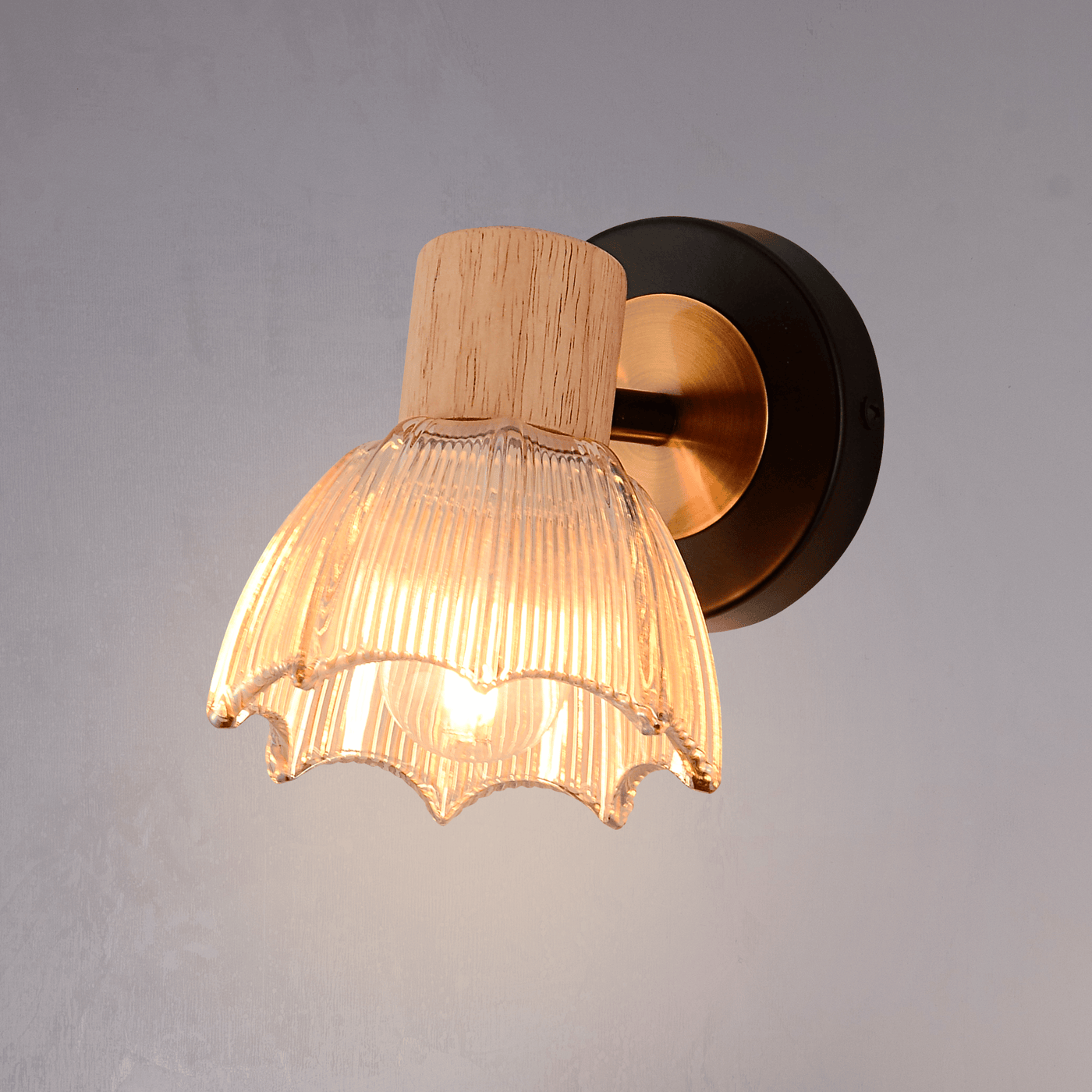 Umbrella Single Wall Light Amber