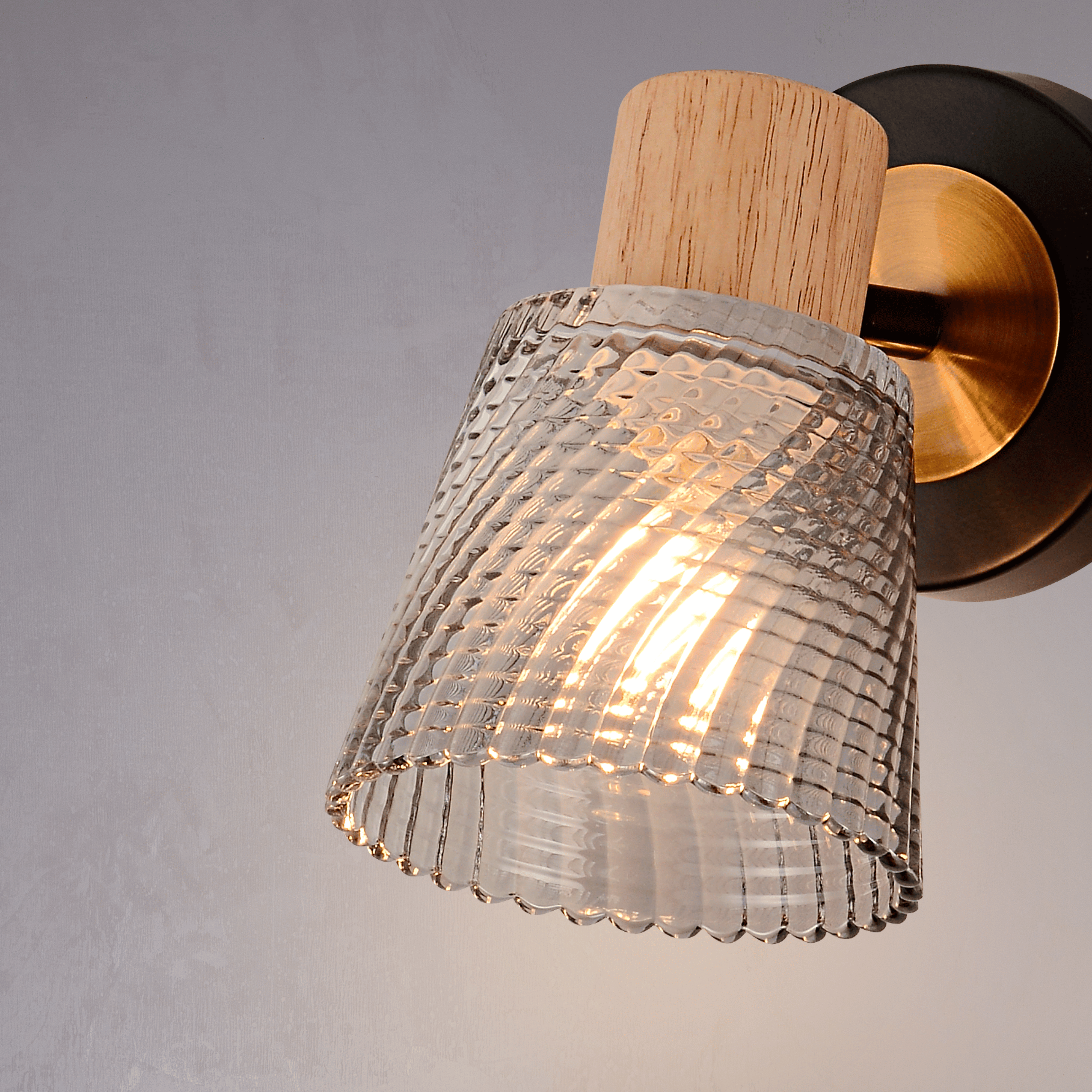 The Lyra Single Wall Light - Teenbatti