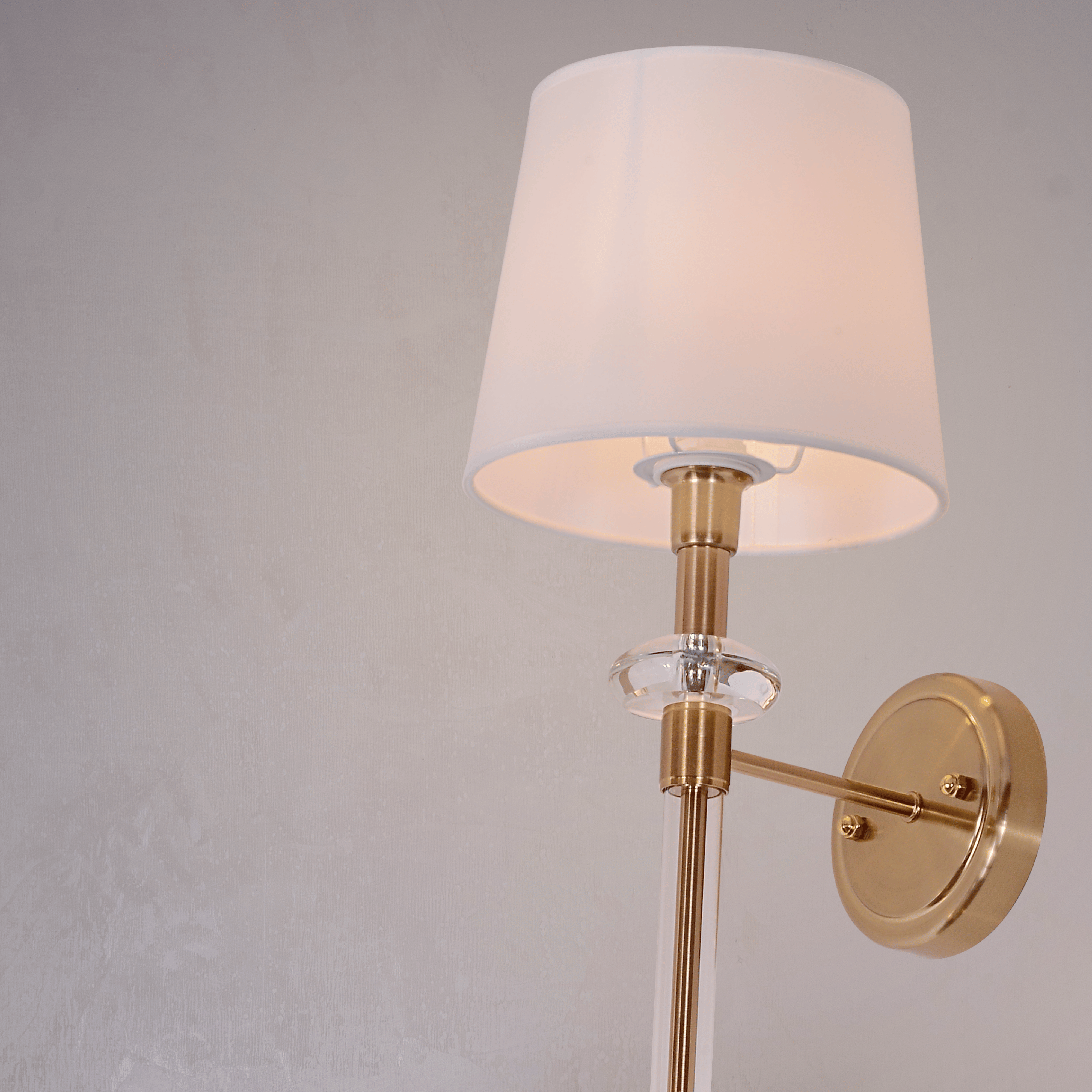 Clarity Wall Light - Teenbatti