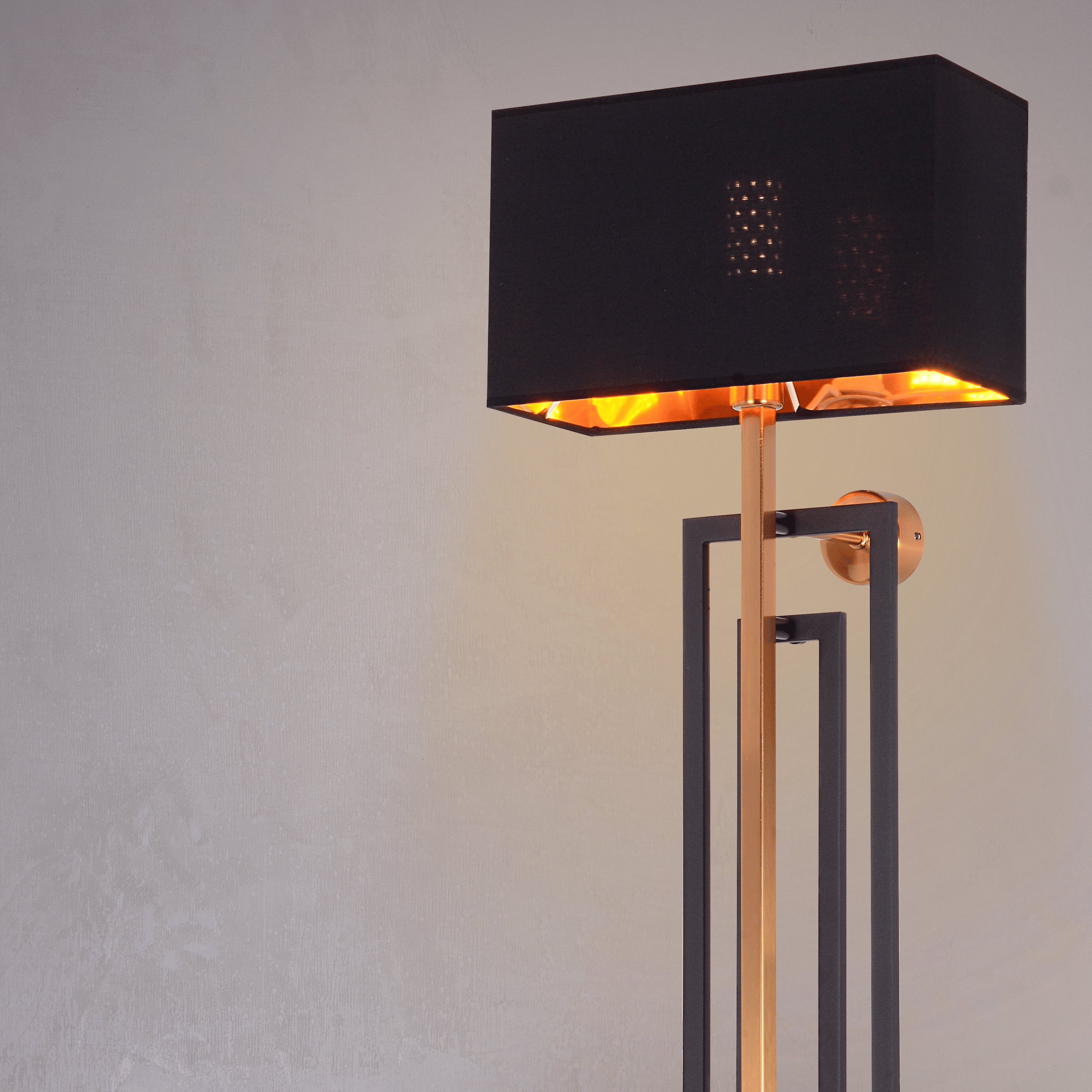 The Gilded Frame Wall Light - Teenbatti