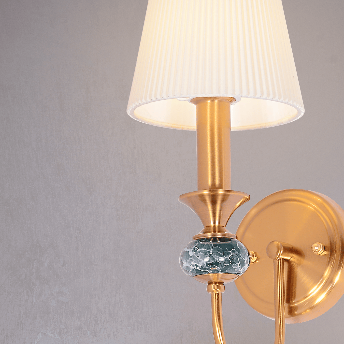 The Emerald Accent Wall Light - Teenbatti